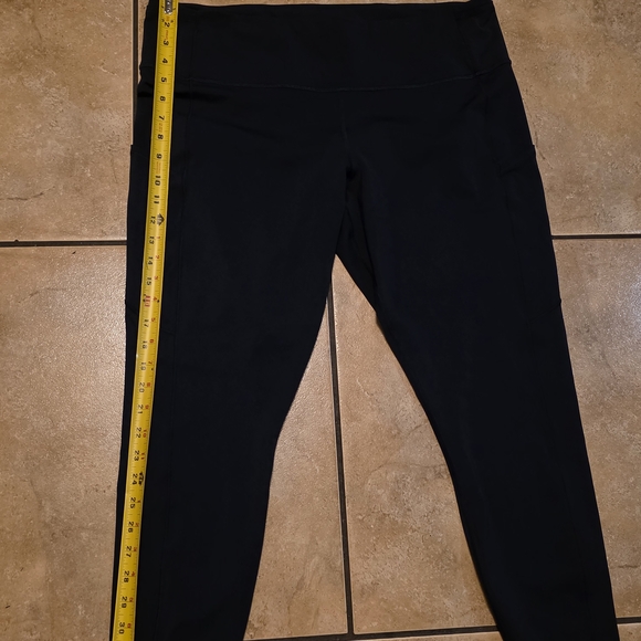 lululemon athletica Navy High-Rise Pocket Leggings - Picture 13 of 14